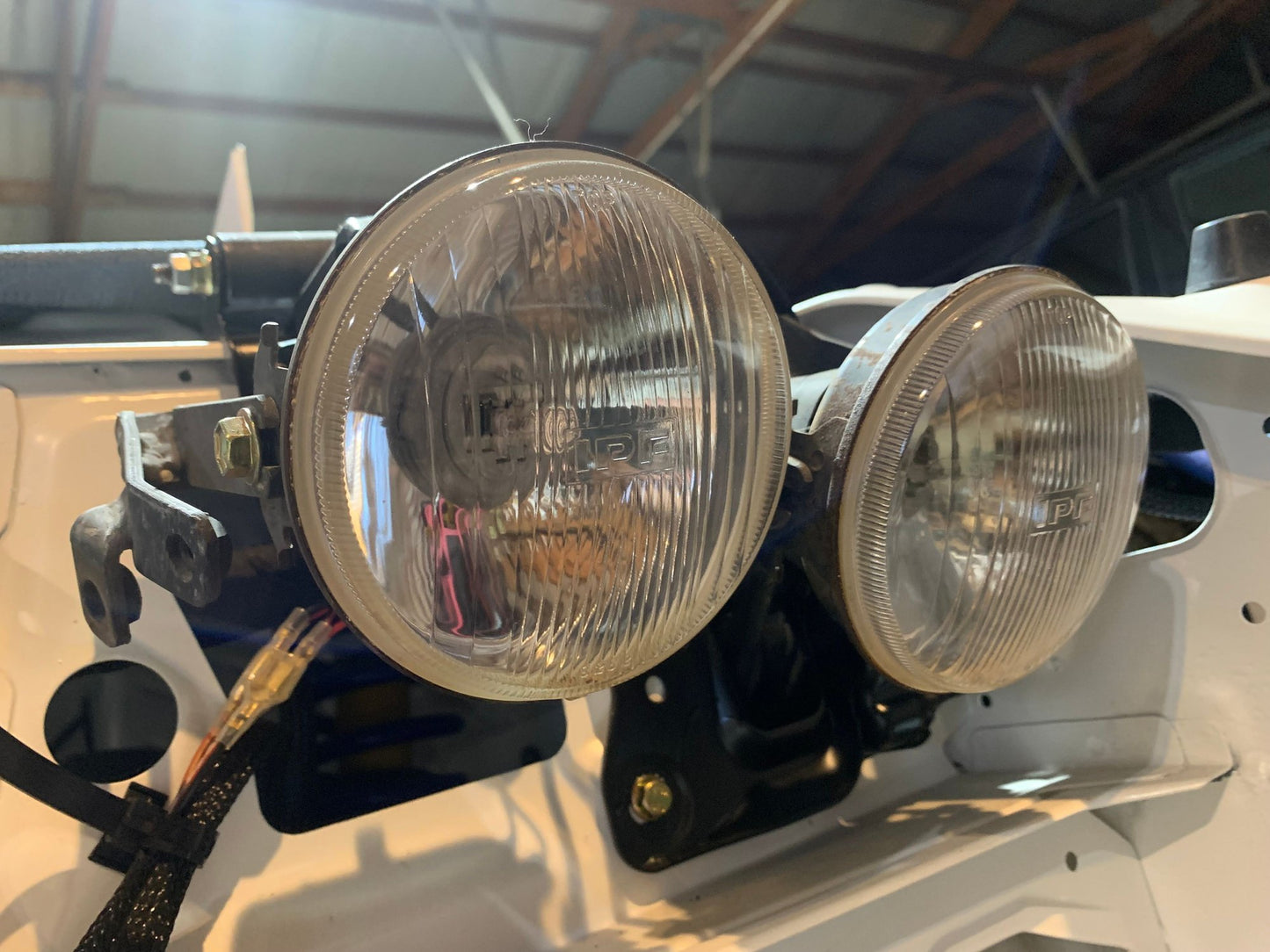 Knight Sports Sleepy-Eye Headlights